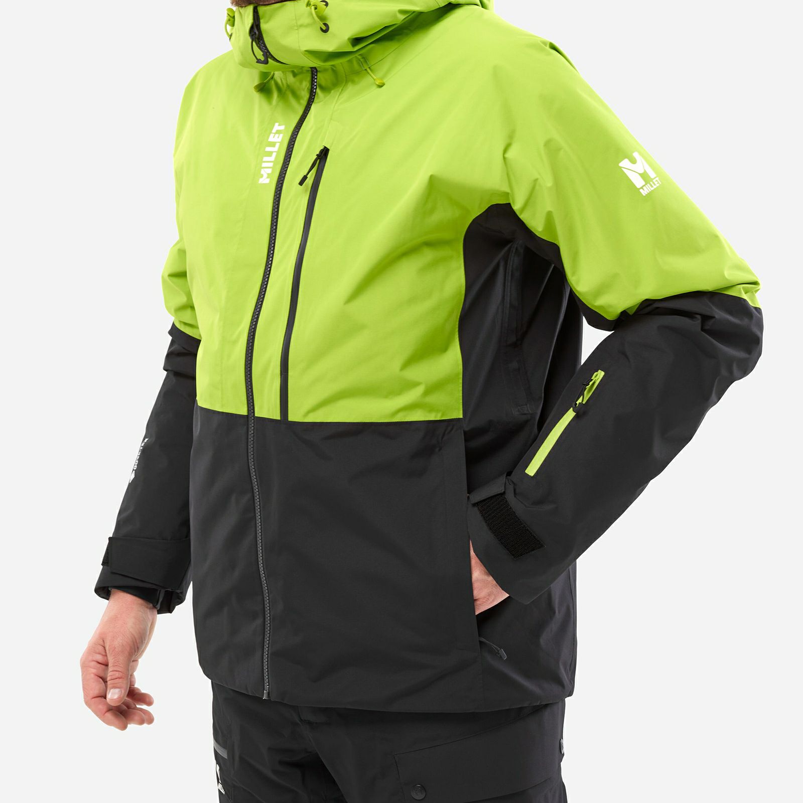 MACAWGREEN/BLACK